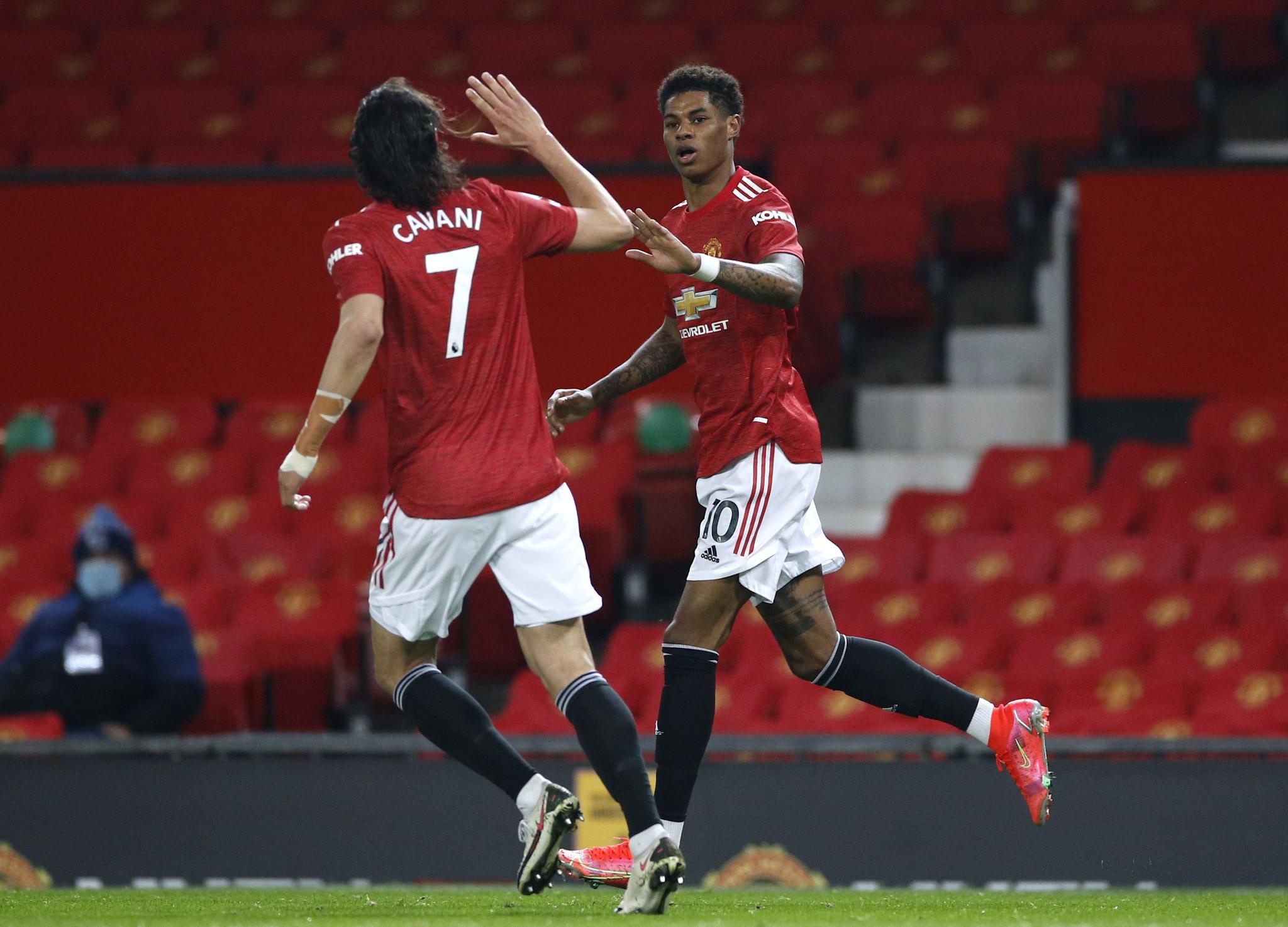 露了他的短 露了他的短